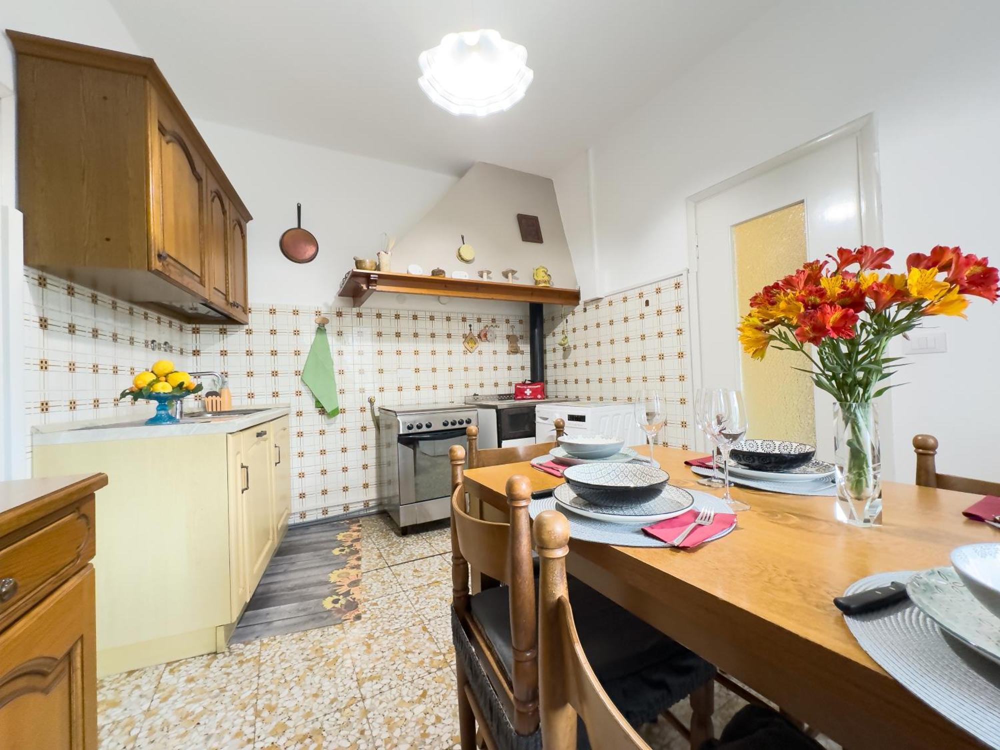 Apartamento Sanremo Mare E Relax - Affittasi "Casa Illiade" Con Parcheggio Libero, Terrazza E Wi-Fi Exterior foto