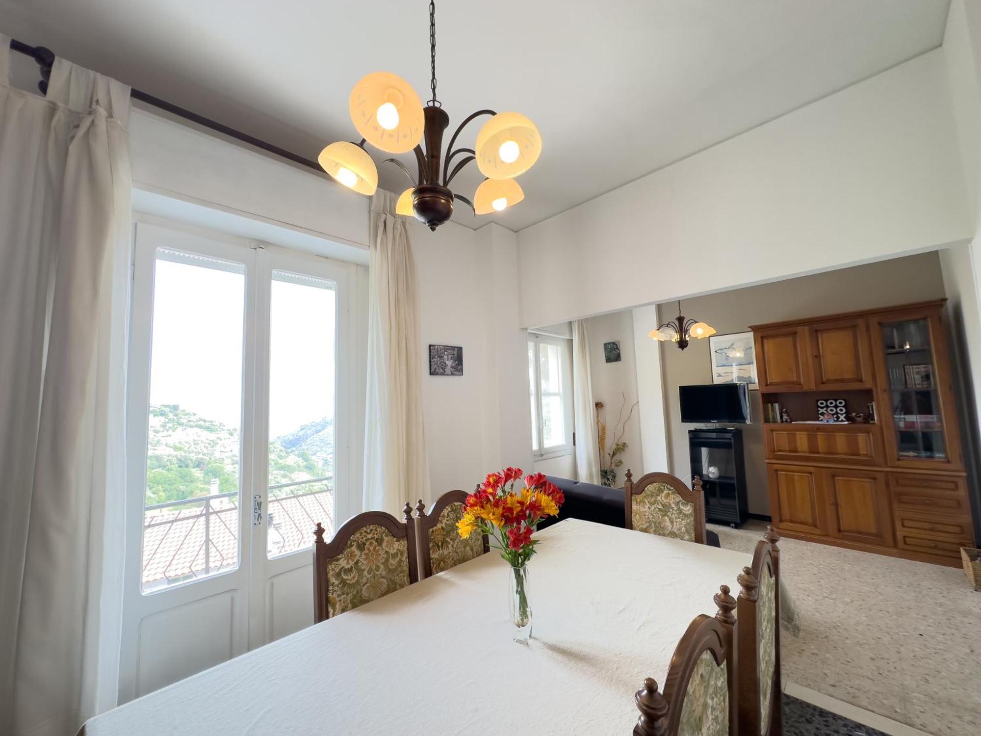 Apartamento Sanremo Mare E Relax - Affittasi "Casa Illiade" Con Parcheggio Libero, Terrazza E Wi-Fi Exterior foto